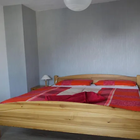 Haus-stumm Apartment